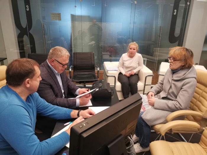 Депутат-коммунист Александр Наумов провёл приём граждан в городе Ступино