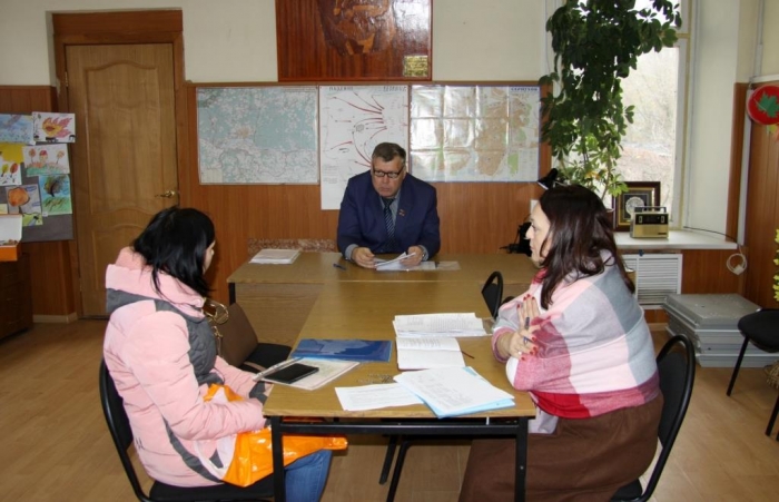 Олег Емельянов провёл приём граждан в городском округе Серпухов