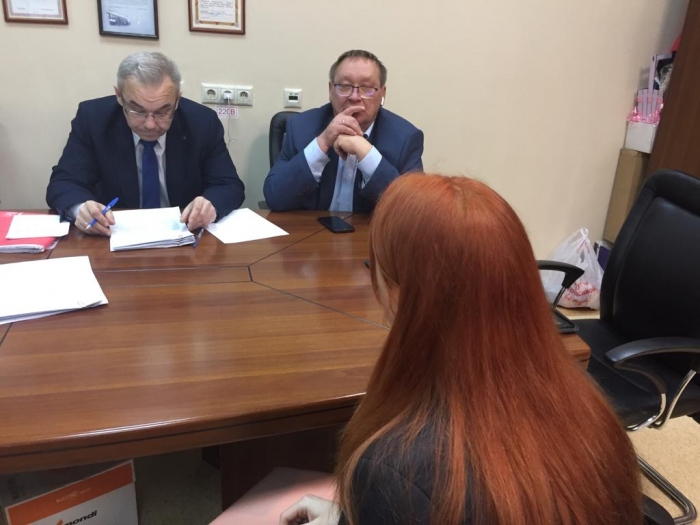 По поручению руководителя фракции КПРФ Александра Наумова проведён приём граждан в Домодедово