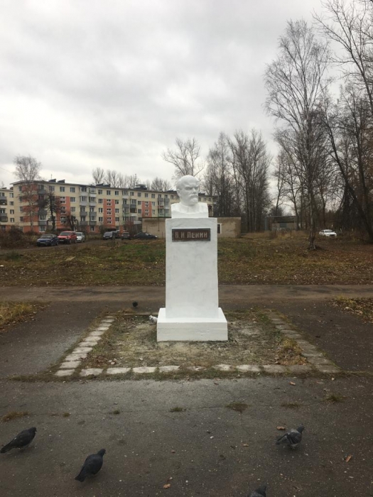 Клинские коммунисты восстановили памятник Ленину