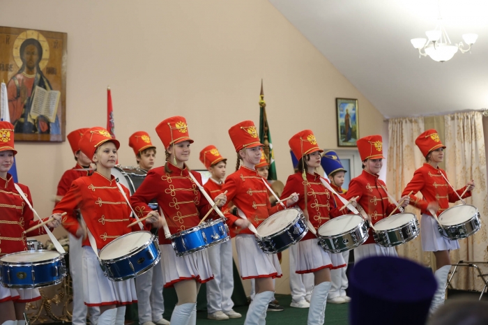 Депутат Мособлдумы Марк Черемисов поздравил с юбилеем Православную гимназию