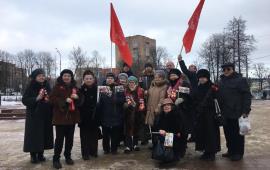 Клинские коммунисты: Не забудем подвиг сталинградцев!