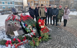 Коммунисты Серпухова приняли участие в мероприятии, посвященном 34-й годовщине вывода советских войск из Афганистана