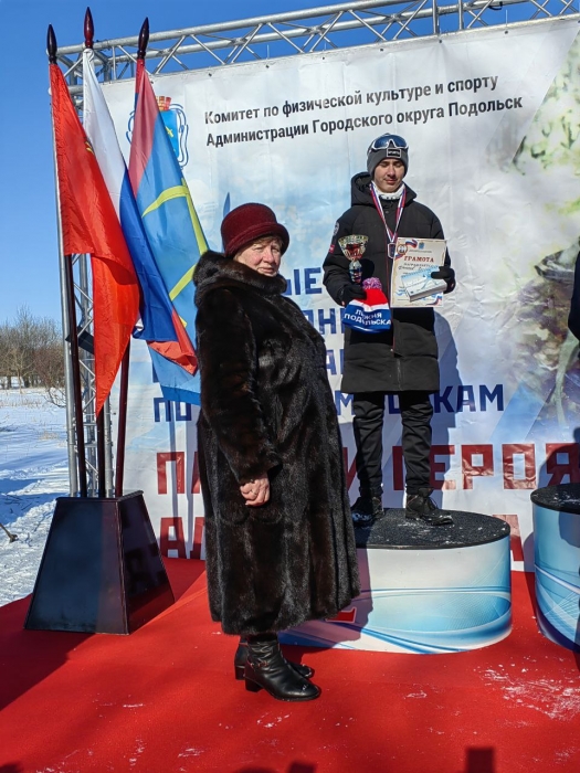 В память о Герое России Александре Монетове в поселке Дубровицы состоялись XXIII соревнования по лыжным гонкам
