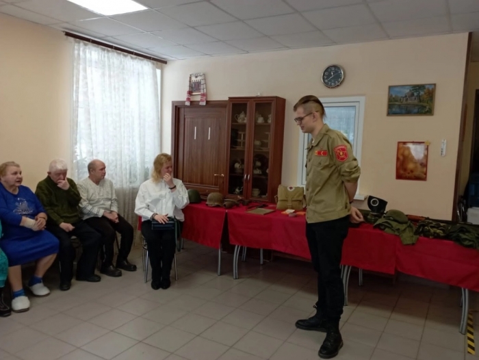 Комсомольцы посетили КЦСОР «Раменский» в честь Дня защитника Отечества