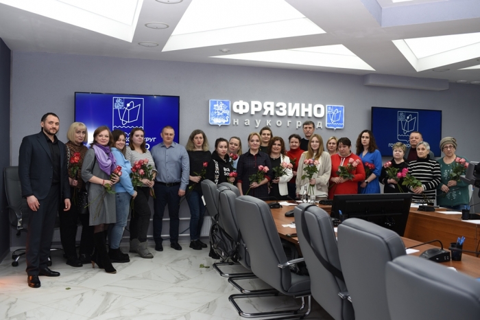 Депутаты фракции КПРФ Фрязино провели круглый стол с матерями, женам участников СВО