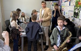Депутат от КПРФ Даниил Рендаков организовал праздник для детей Детского реабилитационного центра в Лобне