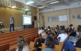 В школе №3 города Озёры городского округа Коломна прошла акция «100 баллов для победы»