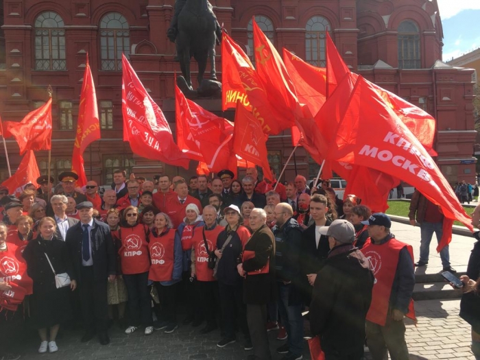 Клинские коммунисты: Дело Ленина в наших сердцах!