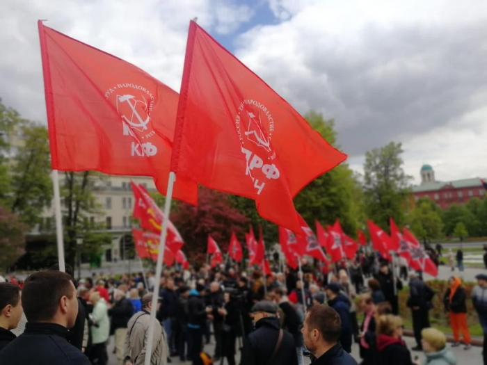 Клинские коммунисты приняли участие в праздничном мероприятии ко Дню Победы