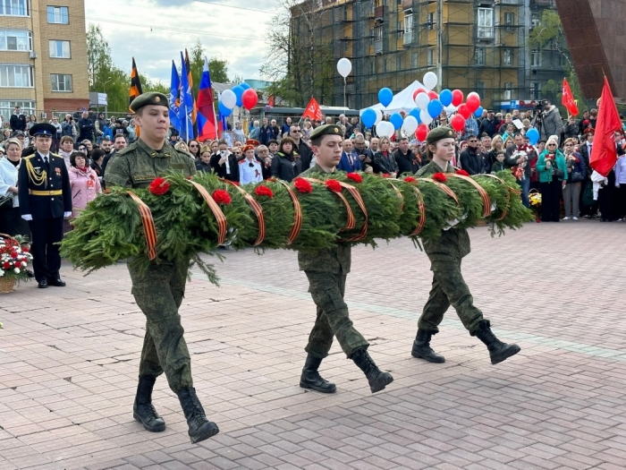 Коммунисты Раменского городского отделения приняли участие в торжественном мероприятии, посвящённом 9 мая