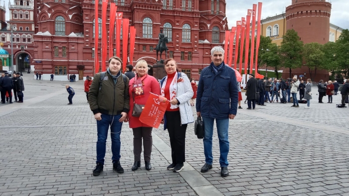 В Москве прошло возложение цветов к Могиле Неизвестного солдата и памятнику Маршалу Г.К. Жукову