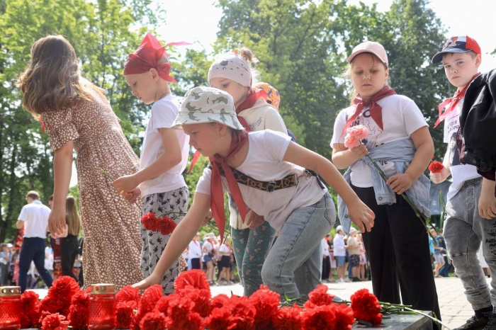 Дети войны Королева почтили память погибших в Великой Отечественной войне