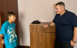 Депутат Мособлдумы Марк Черемисов посетил семейный центр в рабочем посёлке Обухово