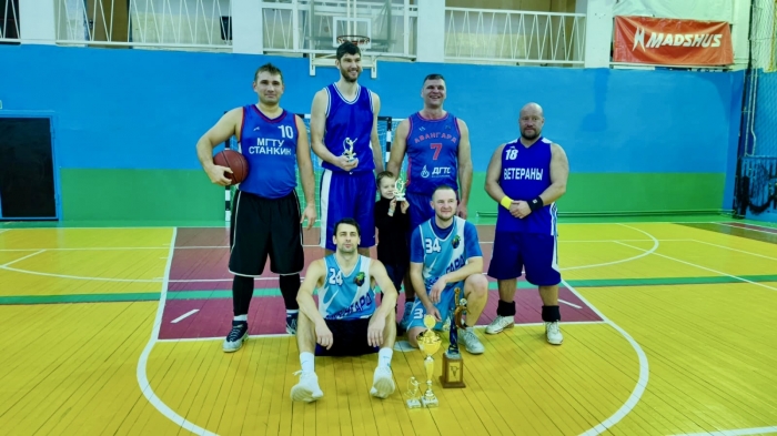 Дмитровчане - победители областного турнира по баскетболу