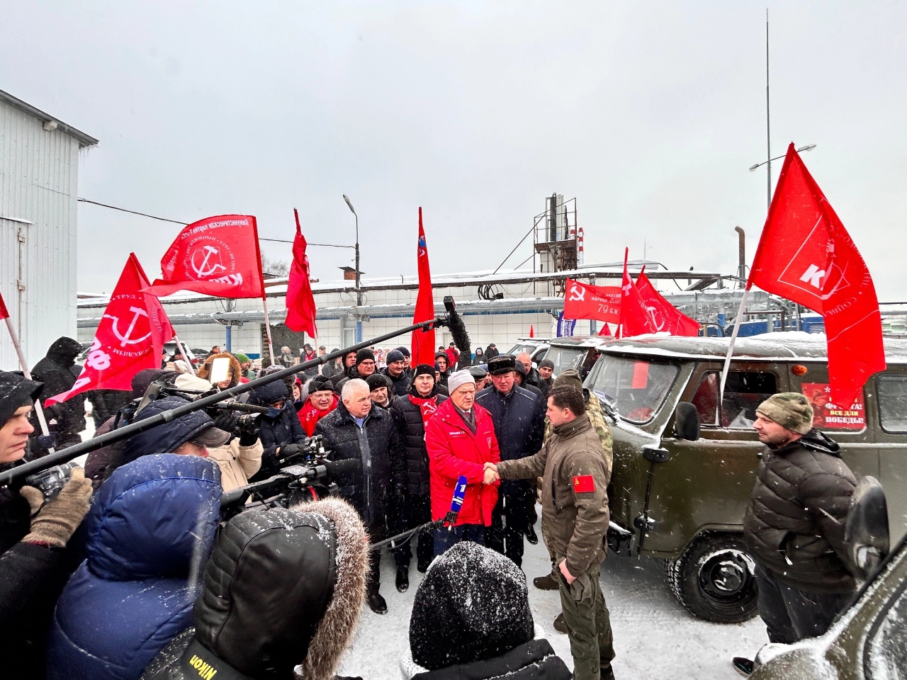 Жители новороссии. Коммунисты на Донбассе.