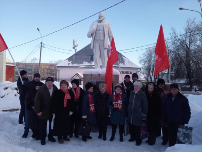Клинские коммунисты провели митинг памяти