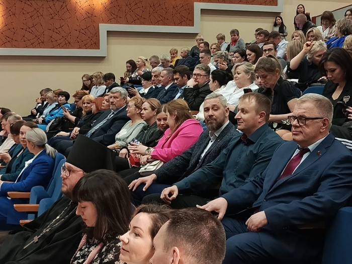 Заместитель Председателя Мособлдумы Александр Наумов принял участие в праздновании Дня труда и Дня местного самоуправления в Видном