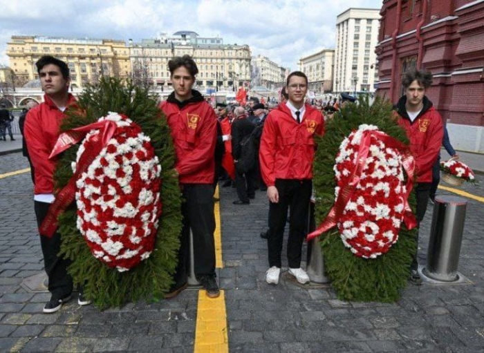 Люберчане приняли участие в возложении цветов к Мавзолею В.И. Ленина