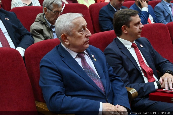 � ����������� ��������� XIII (��������) ���������� ������ �� � ���� ����