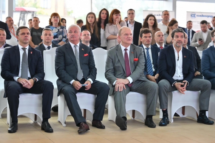 �.�. ������� ������ ������� � �������� ���������������� ������ �������� Terra Group