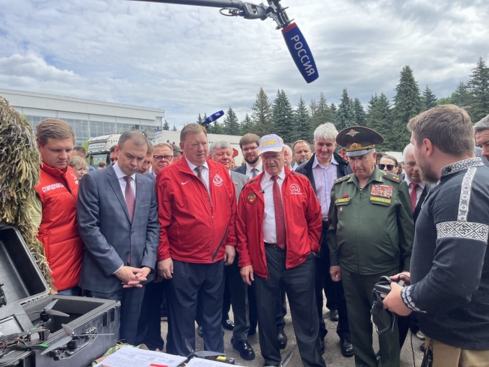 ���� - ������. 19 ���� ��������� 156-� ������������ ������ ����