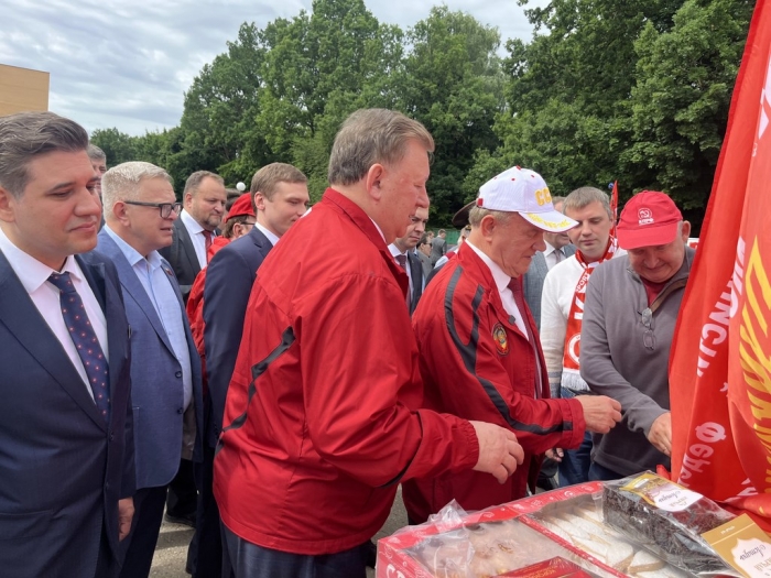 ���� - ������. 19 ���� ��������� 156-� ������������ ������ ����