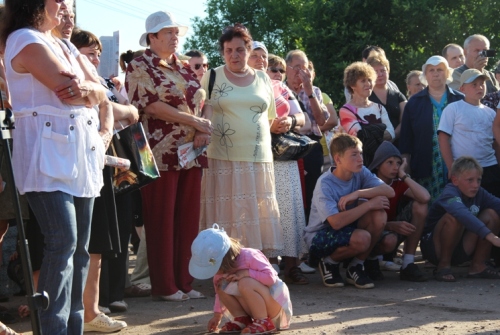 Люди готовы стоять не на жизнь, а насмерть
