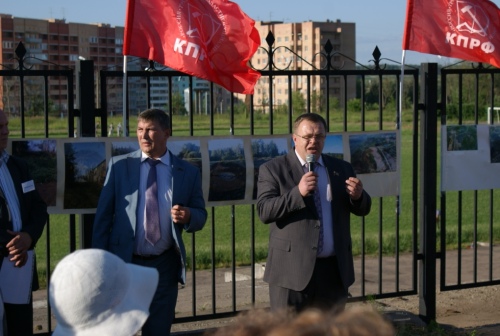 Люди готовы стоять не на жизнь, а насмерть