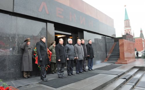 Г.А. Зюганов: Не дадим ворам и жуликам украсть наши голоса!