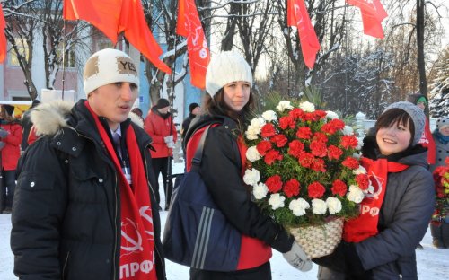 «Надеюсь на вашу поддержку!» Г.А. Зюганов посетил с рабочим визитом город Новомосковск Тульской области