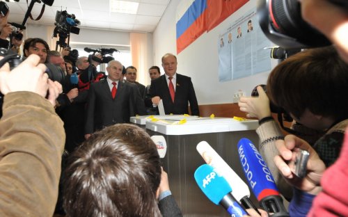 Г.А. Зюганов: Я сегодня проголосовал за образованную, здоровую, умную и преуспевающую Россию, чтобы граждане страны не чувствовали себя крепостными и военнопленными