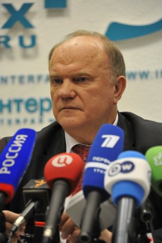 Г.А. Зюганов: «Нельзя быть победителем в разгромленной стране!» Репортаж о пресс-конференции лидера КПРФ в ИА «Интерфакс»