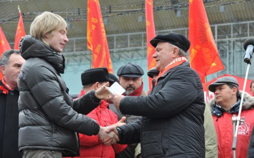 Г.А. Зюганов на митинге в Москве: Нас не поставить на колени!
