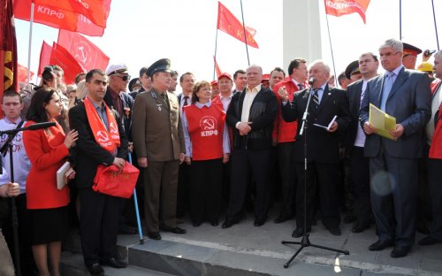 НАТО не пройдет! Репортаж о митинге КПРФ в городе Ульяновске