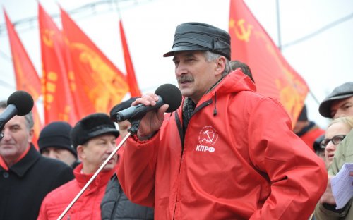 Г.А. Зюганов на митинге в Москве: Нас не поставить на колени!
