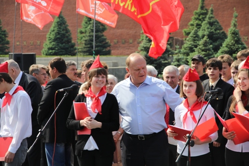 Свыше 4000 пионеров из Подмосковья приняли присягу на Красной площади 