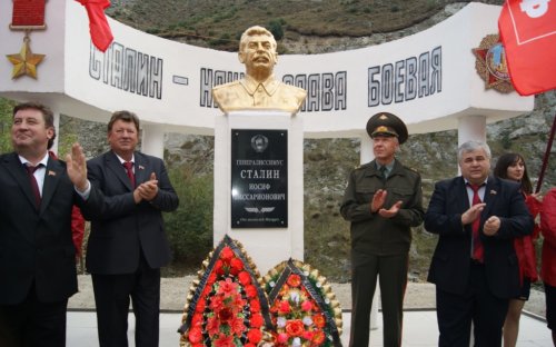 В.И. Кашин: Невозможно вытравить из памяти народа дела и образ Генералиссимуса И.В. Сталина