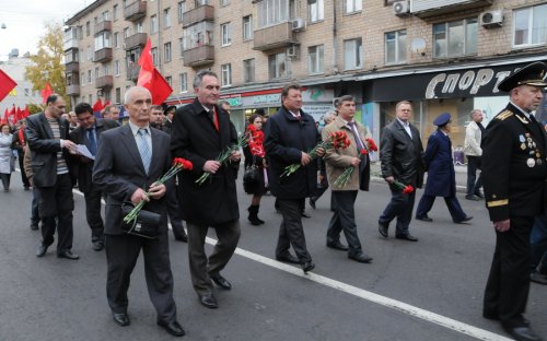 Вечная память павшим защитникам Советской власти! Нет прощения палачам! Акция 4 октября в Москве