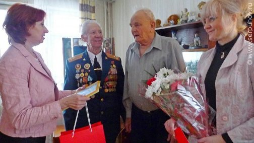 Это нужно не павшим, это надо живым…