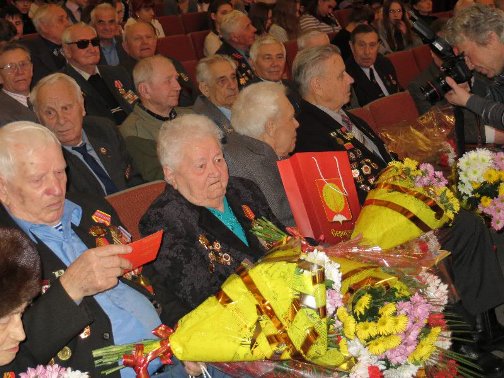 Это нужно не павшим, это надо живым…