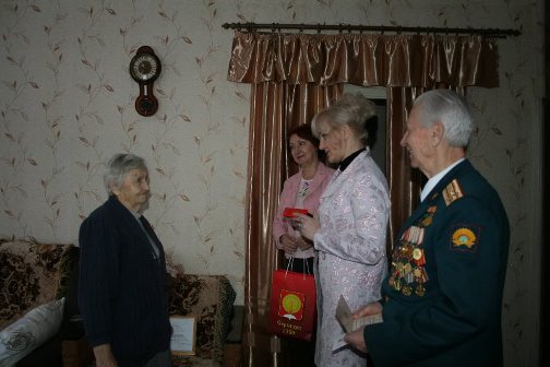 Это нужно не павшим, это надо живым…