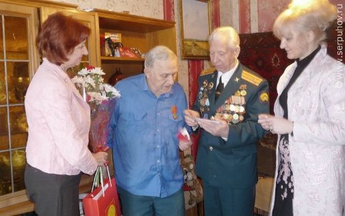 Это нужно не павшим, это надо живым…