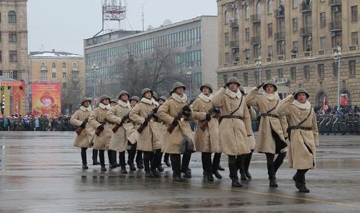 Коммунисты почтили память погибших в Сталинграде