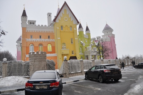 Хозяева и гости «Замка детства»
