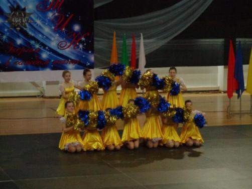 Талдом: Коллективу мажореток «Серпантин» 10 лет