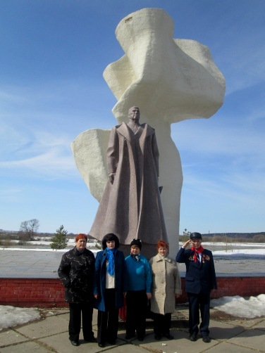 В День космонавтики с маршалом Г.К. Жуковым!