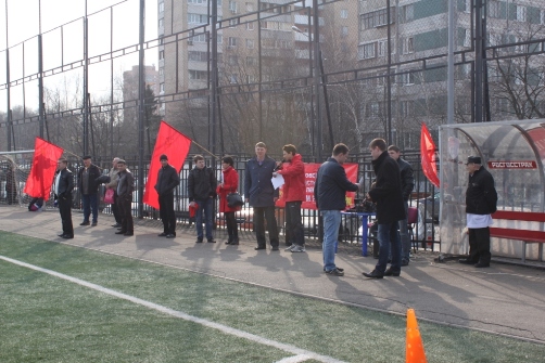 Поехали, все на футбол!