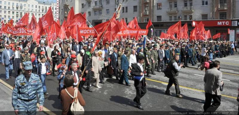 «Впереди – новые победы!» Шествие и митинг 9 мая в Москве
