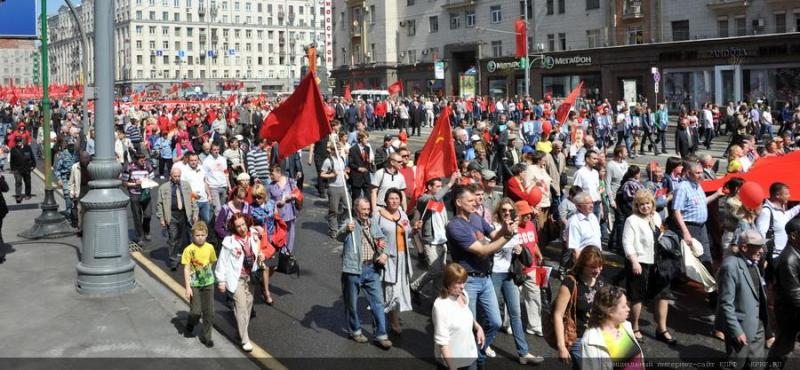«Впереди – новые победы!» Шествие и митинг 9 мая в Москве